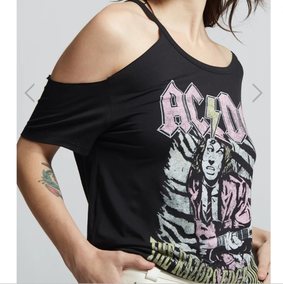 New Recycled Karma AC/DC The Razors Edge Tour Cold Shoulder Tee - Picture 2 of 7